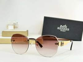 Picture of Hermes Sunglasses _SKUfw74834778fw